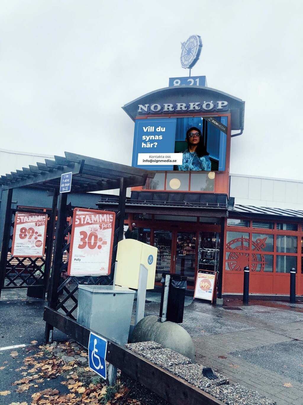 ICA Supermarket Norrtalje Norrkop Utomhus storskarm